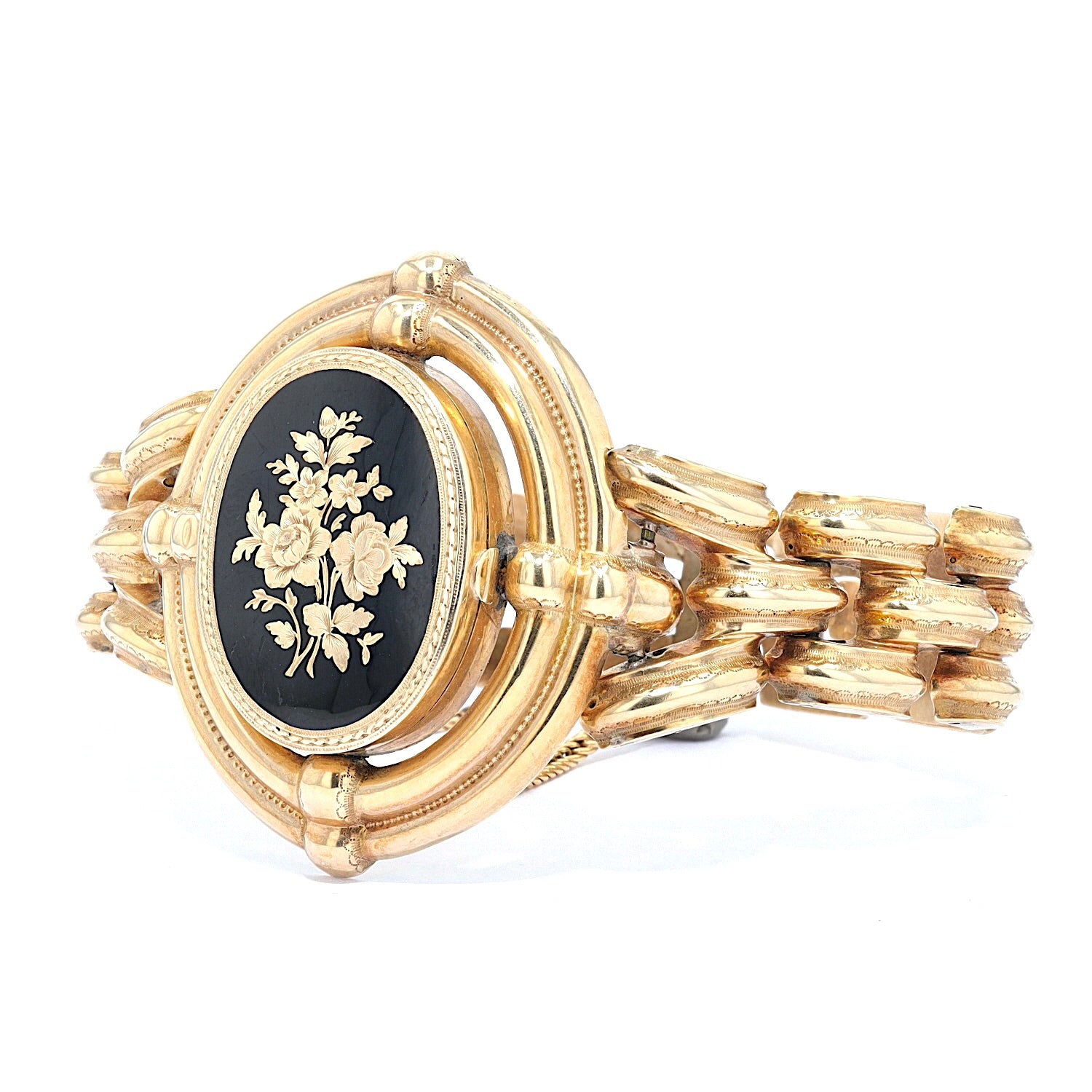 Biedermeier Armband aus Schaumgold, emailliert, liegend links gedreht