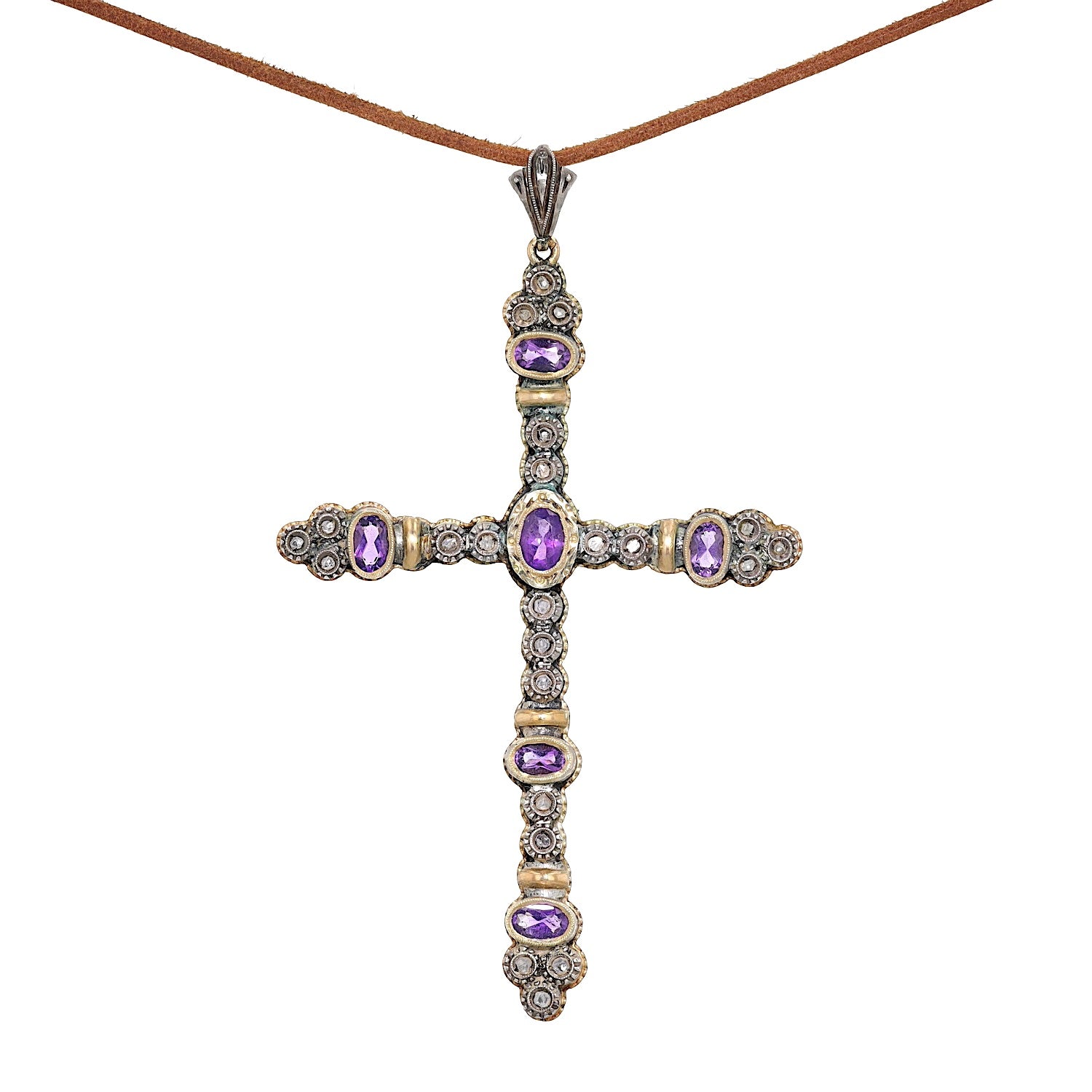 Großer Kreuz-Anhänger um 1910 in 585er Gold, Silber mit Amethysten und Diamanten, hängend frontal