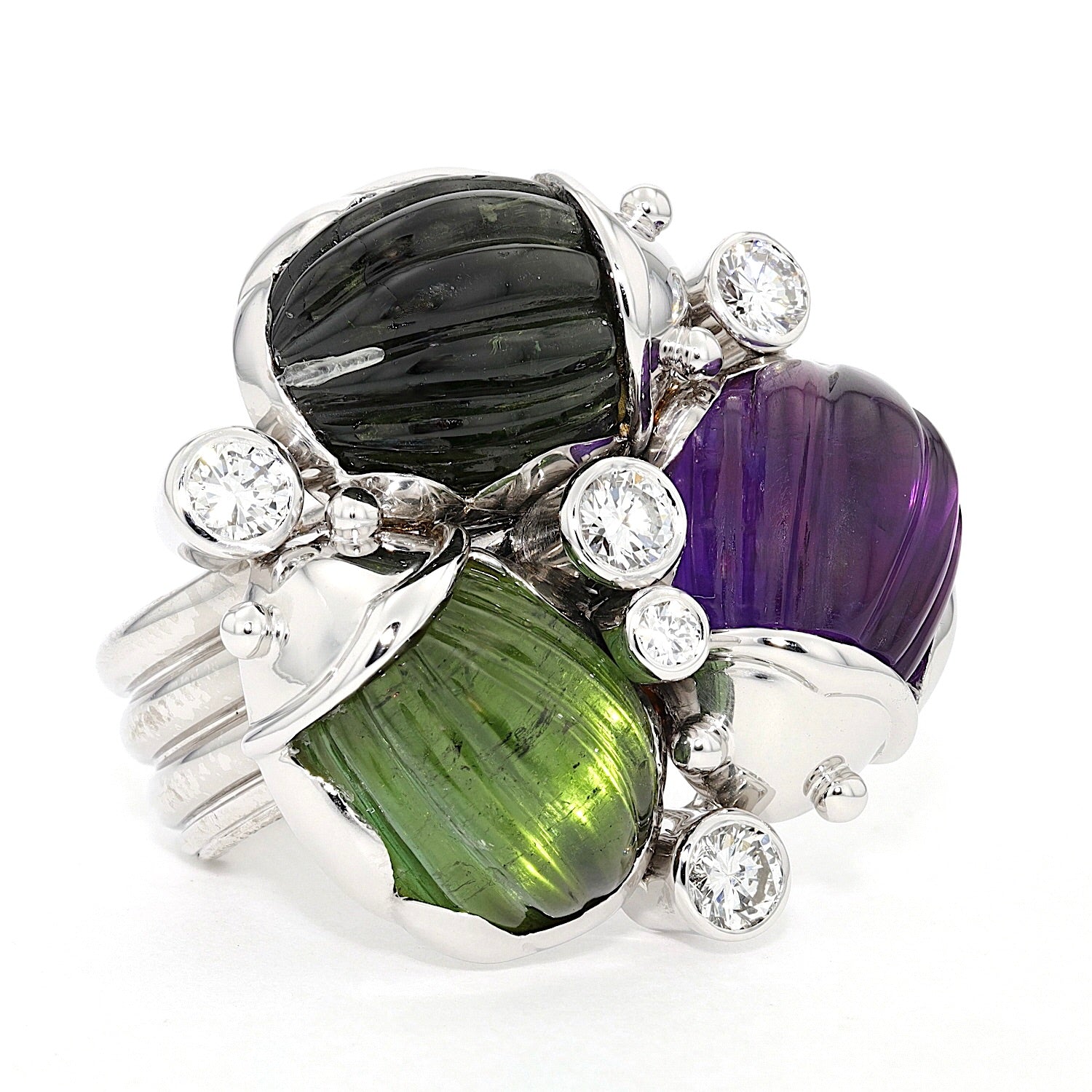 Ring in 750er Gold rhodiniert mit Amethyst, Turmalinen und Brillanten, liegend rechts gedreht