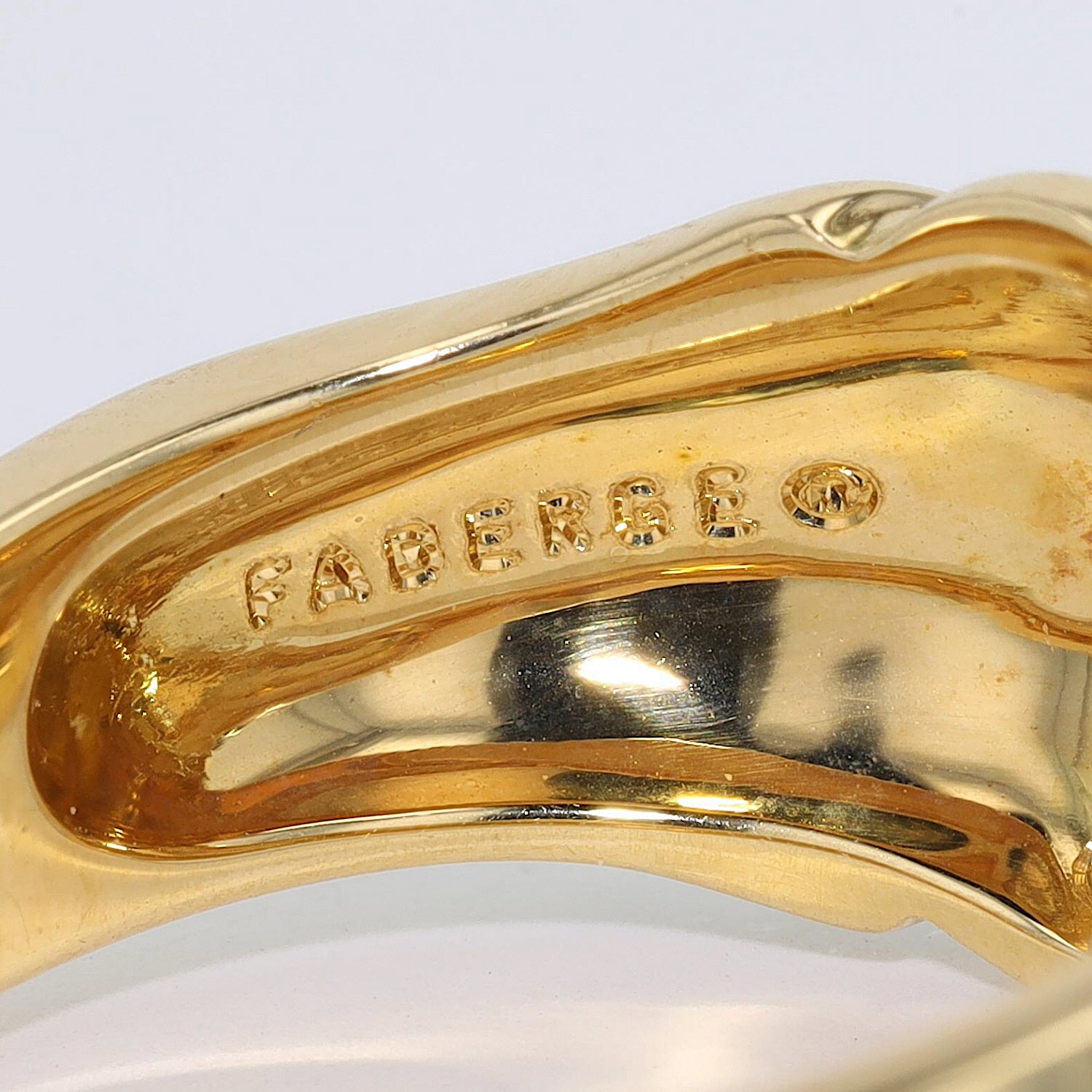 Fabergé Ring, limitiert, in 750er Gold mit Brillanten und grüner und blauer Emaille, Gravur 1