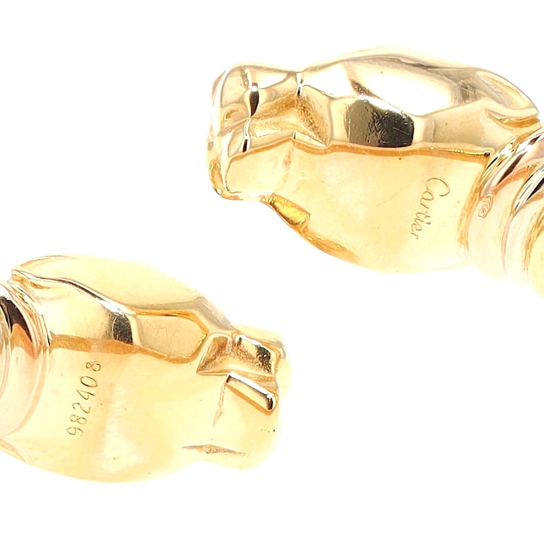 Vintage Armreif von Cartier ,Cougar Panthère in 750er Tricolor Gold, Nahaufnahme Gravur