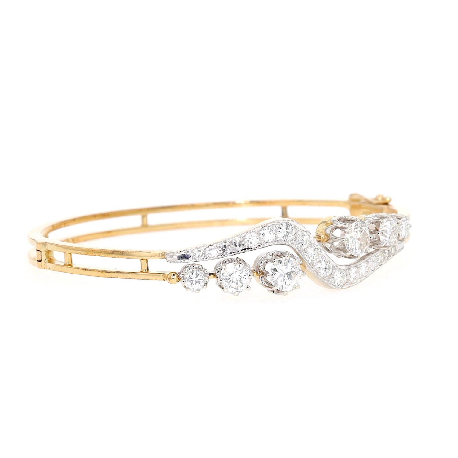Vintage Armreif in 585er Gold mit insgesamt ca. 2,9 ct Brillanten und Diamanten, liegend rechts gedreht