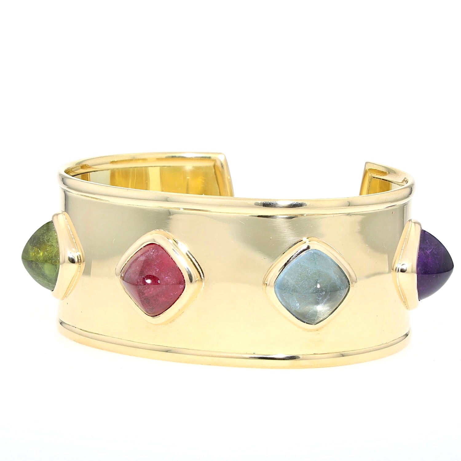 Designer-Armreif aus 750er Gelbgold mit Amethyst, Aquamarin, Rubellit, grüner Turmalin und Citrin, liegend links gedreht