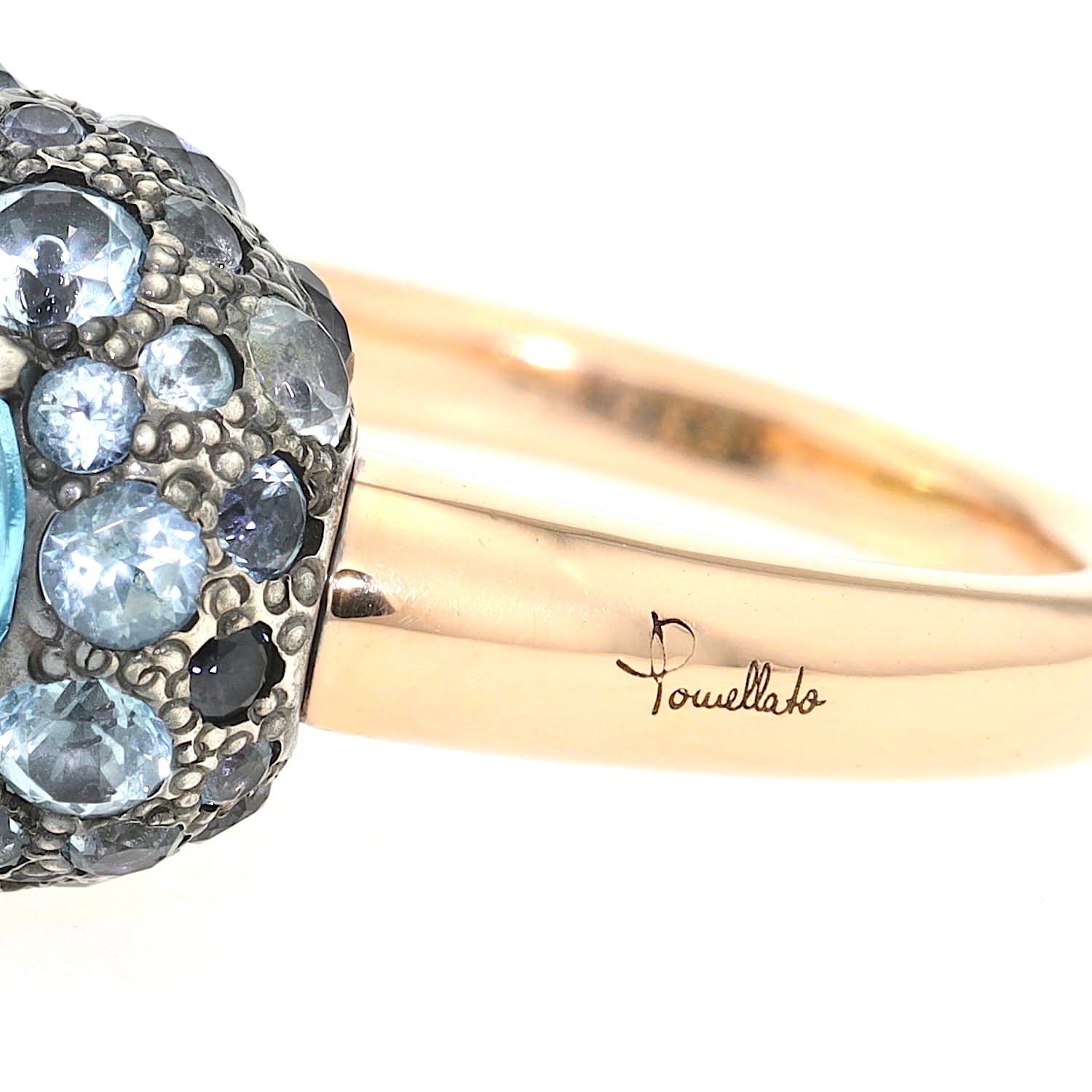 Pomellato Ring „Tabou“ in 750er Gold und 925er Silber mit blauen Topasen, Signatur Pomellato außen