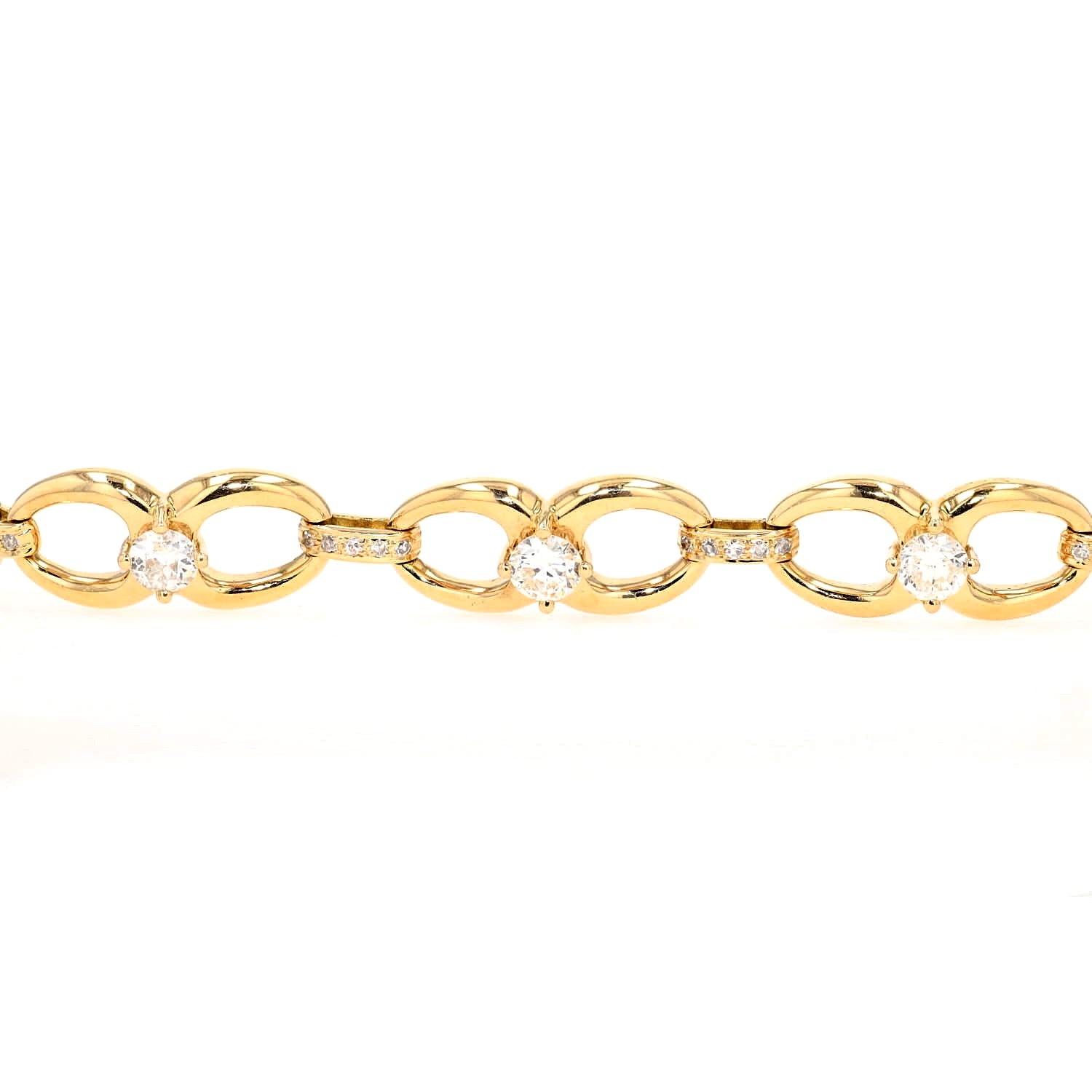 Gliederarmband in 750er Gelbgold mit Diamanten und Brillanten insgesamt ca. 3,5 ct, Ausschnitt mit den großen Diamanten