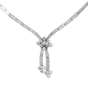 Necklace in 750 white gold with a total of approx. 3.4 ct brilliants and diamonds