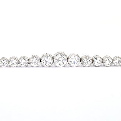 Art Deco tennis bracelet in platinum with a total of approx. 5.1 ct diamonds