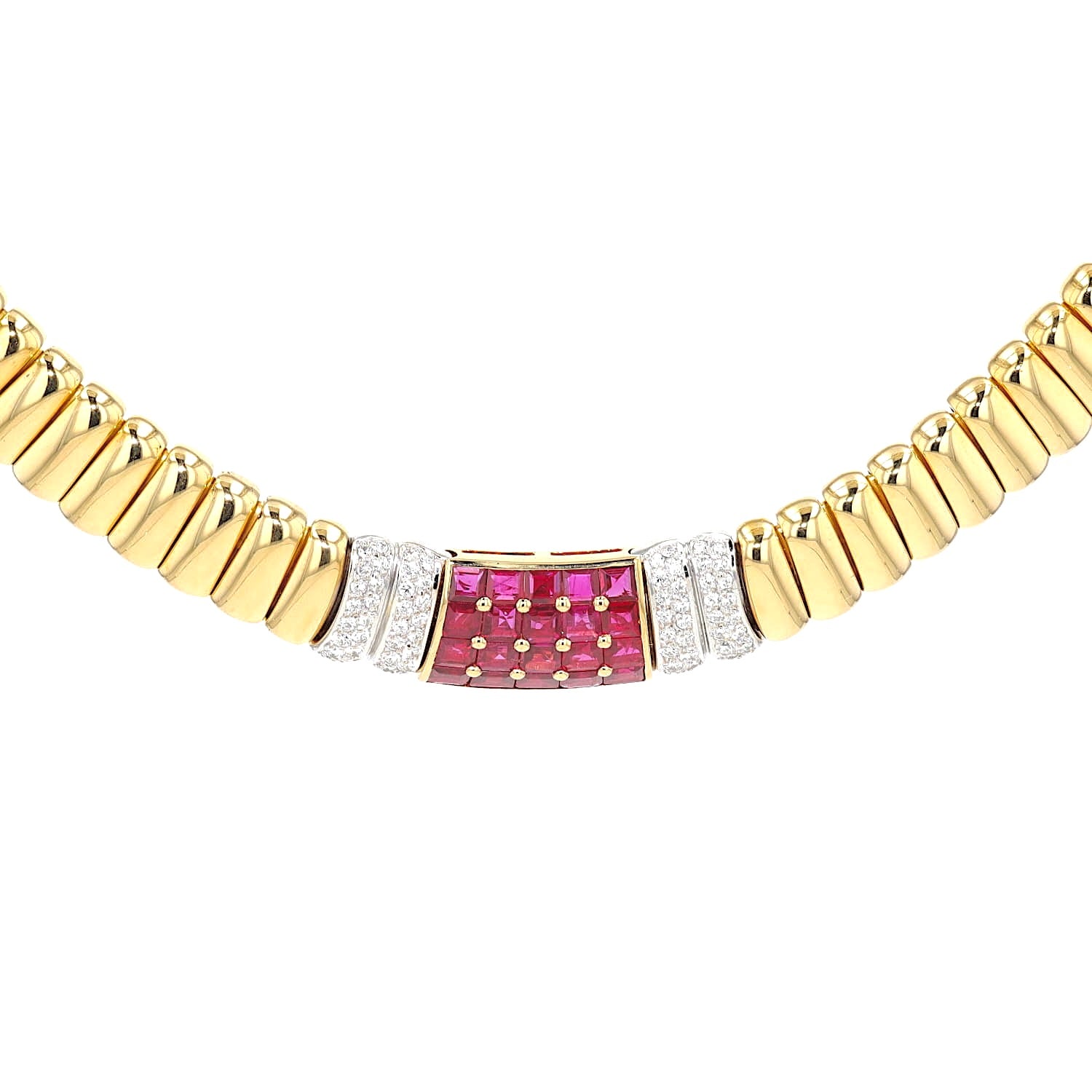 Collier von Wempe in 750er Gelb- und Weißgold mit Rubinen und Brillanten, hängend frontal nah
