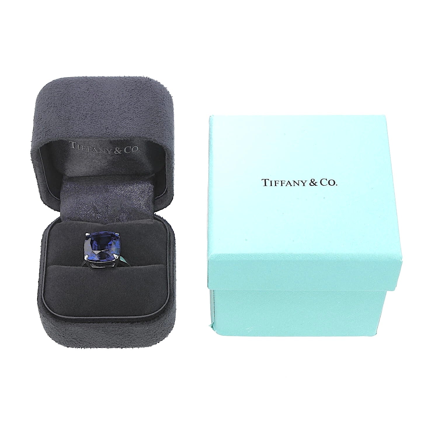 Tiffany & Co. ring in 750 white gold with a tanzanite approx. 11 ct